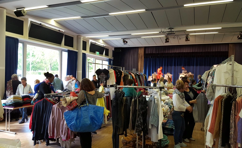 Secondhand ist Trend! Kleiderb&ouml;rse im Embrisaal Tickets