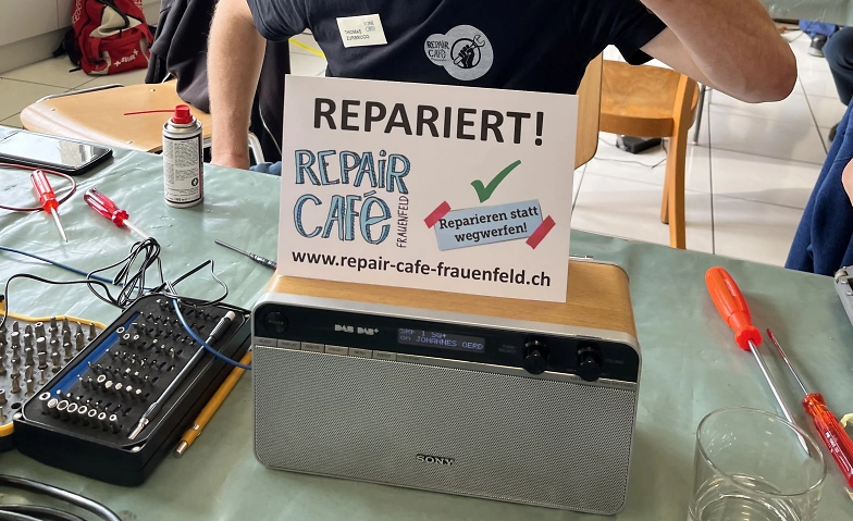 Repair Caf&eacute; Tickets