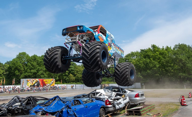 Monster Truck Show Team Lagrin Billets