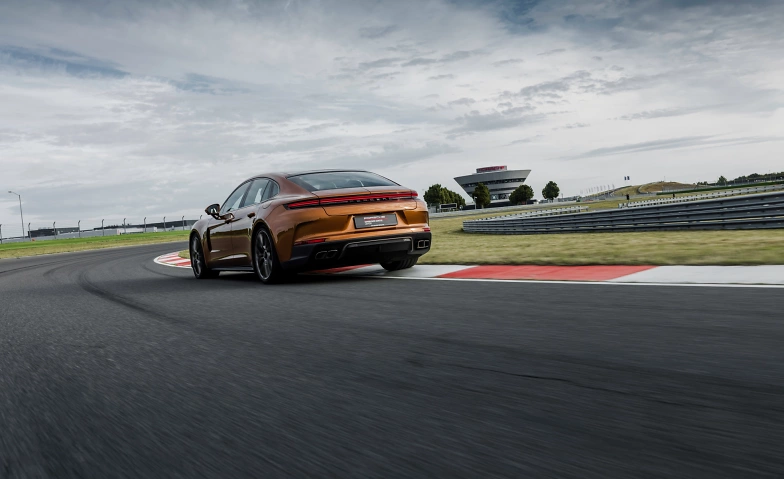 Event-Image for 'Porsche Fahrerlebnis: Co-Pilot Panamera'