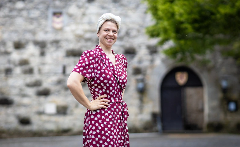 Event-Image for 'Schlosswirtin Alice Mattenberger schenkt ein'