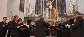 Organisateur de Missa "De Beata Virgine" und Gregorianischer Choral