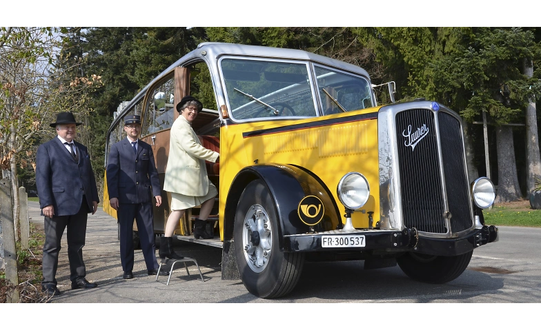 Event-Image for 'Rollendes Museum - historische Fahrten'