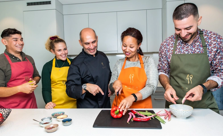 Event-Image for 'Kochevent NUUH persian cooking: Persisch vegetarisch & vegan'
